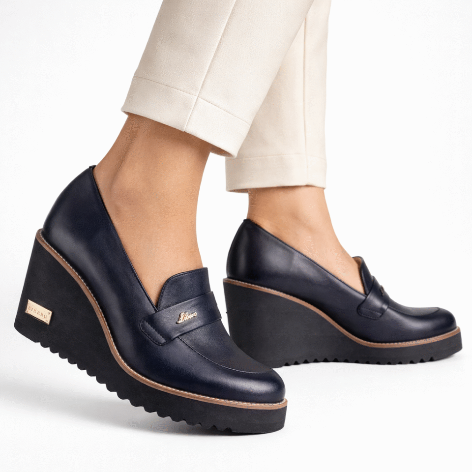 Mokasyny skórzane czarne na koturnie Libero 2590/1 - 8